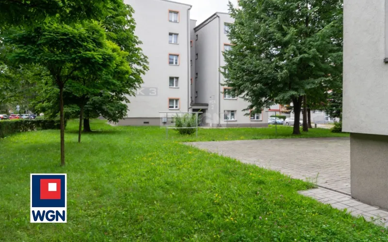 Mieszkanie na  wynajem Siemianowice Śląskie - 3 pokoje po remoncie z częściowym umeblowaniem w bloku/Centrum/.
